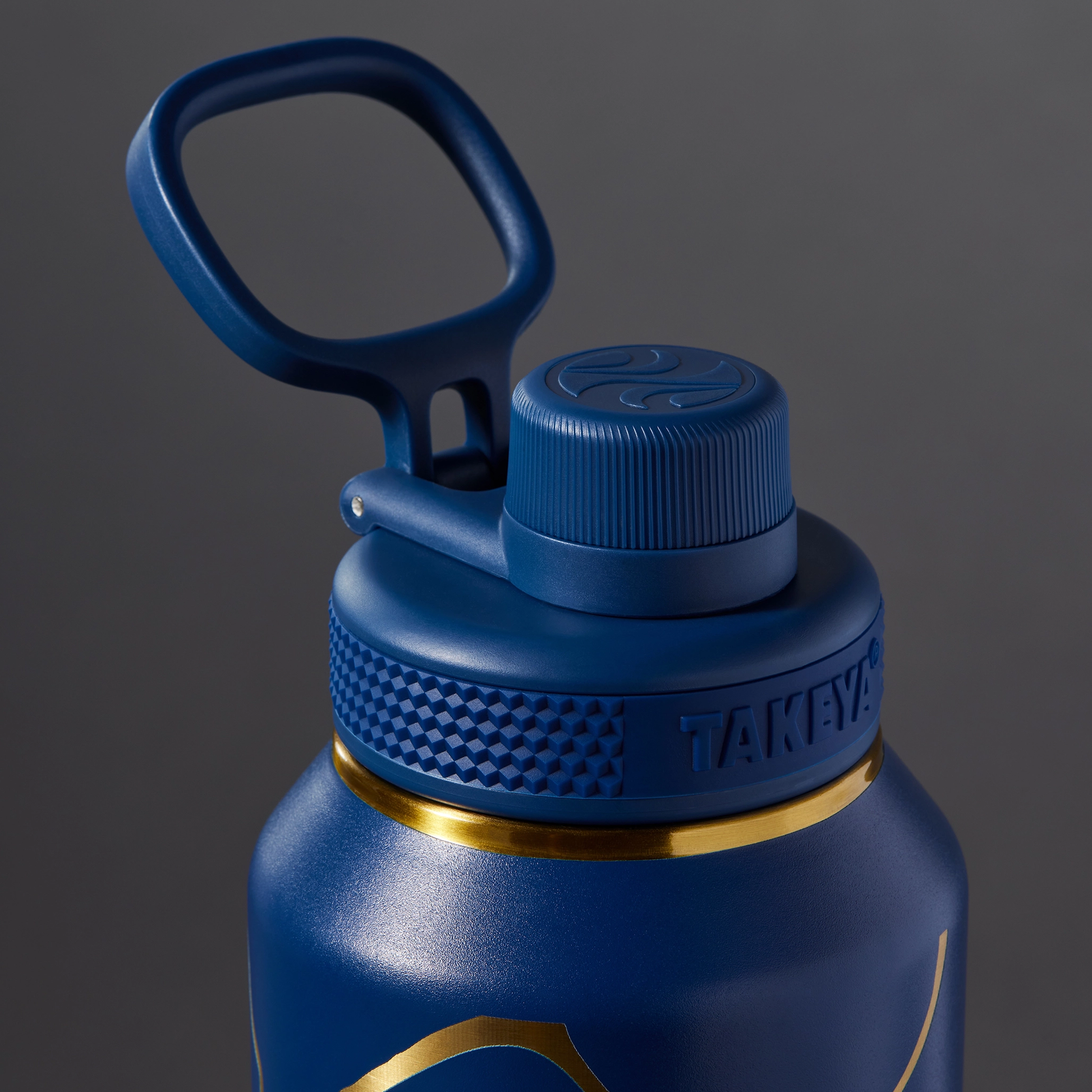 kintsugi-water-bottle-with-spout-lid-p7 51390-TK_HO25_Kintsugi_Takeya9266.png