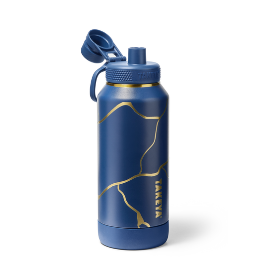 kintsugi-water-bottle-with-spout-lid-p7 TKS_SP25_SptBtl_GoldMarine_32oz_51390_v2_sRGB_SHD.png